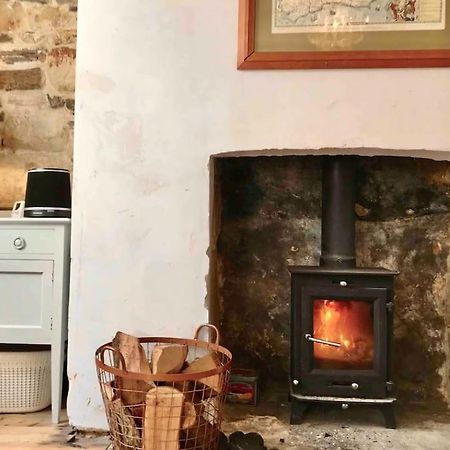 Beachfront Apartment With Wood Burner & Courtyard St Leonards-on-Sea Екстер'єр фото