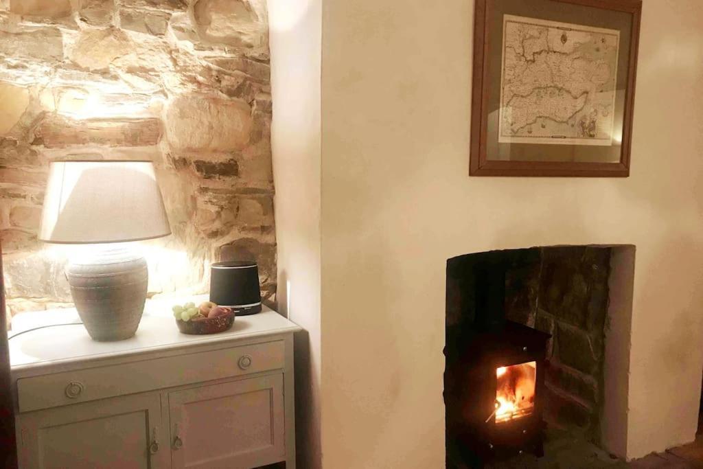 Beachfront Apartment With Wood Burner & Courtyard St Leonards-on-Sea Екстер'єр фото